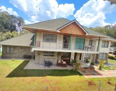 6 Bedroom House For Rent in Karen