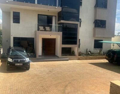 5 Bedroom House For Rent in Runda