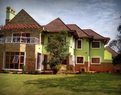 4 Bedroom House For Rent in Runda