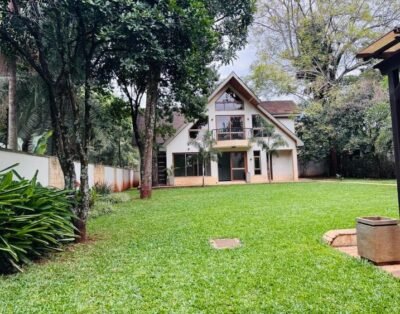 8 Bed Villa with En Suite in Kyuna