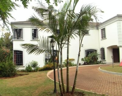 4 Bedroom Villa For Rent in Runda