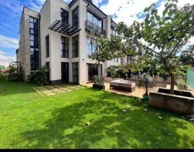 4 Bedroom Villa For Rent in Runda