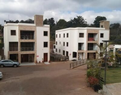 5 Bedroom Villa For Rent in Kyuna