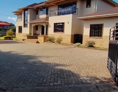 6 Bedroom Maisonette For Rent in Karen