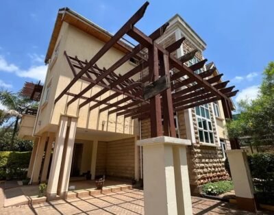5 Bedroom Townhouse For Rent in Lavington