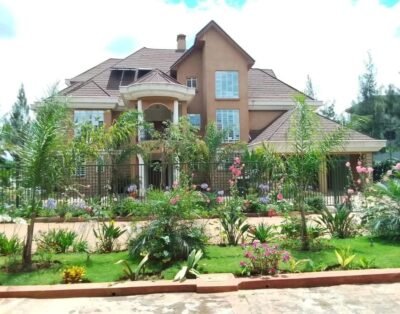 6 Bedroom Villa For Rent in Karen