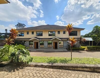 8 Bedroom Villa For Rent in Lower Kabete