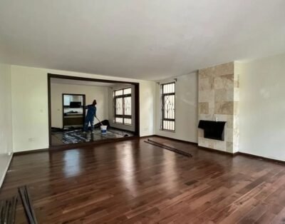 5 Bedroom Villa with DSQ For Rent in Lavington