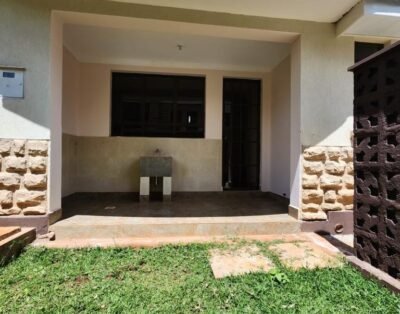 4 Bedroom Massionate Plus DSQ For Rent in Red Hill Road