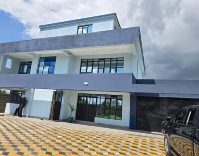 5 Bedroom Apartment For Rent in Nakuru