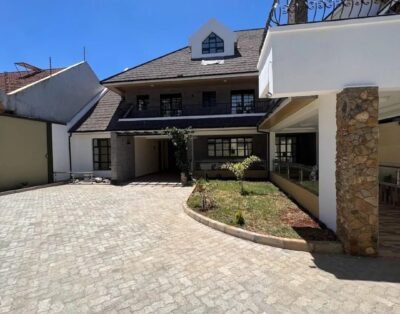 5 Bedroom House For Rent in Runda