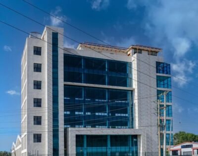 2,625.44 ft² Office for Rent in Industrial Area